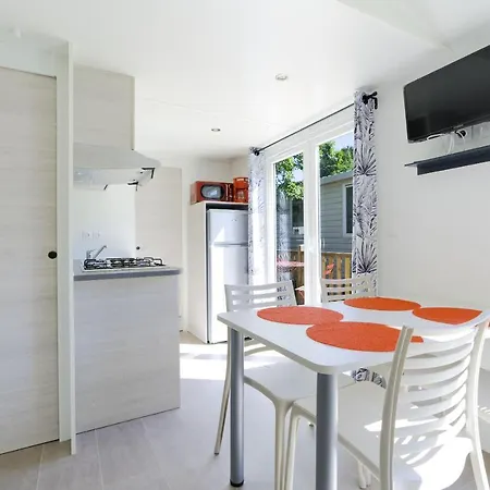 Mobile-home 132 *